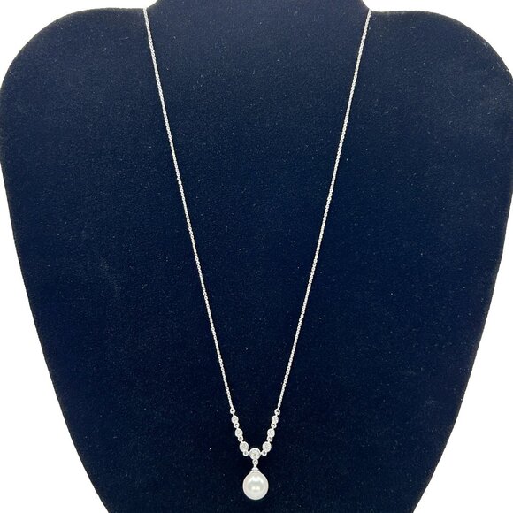 14k White Gold w Cultured Freshwater Pearl & .12ctw Diamond Bezel Set Necklace - Picture 2 of 7